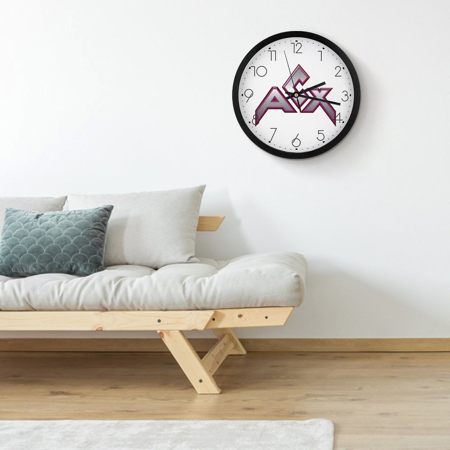 Round Wall Clock